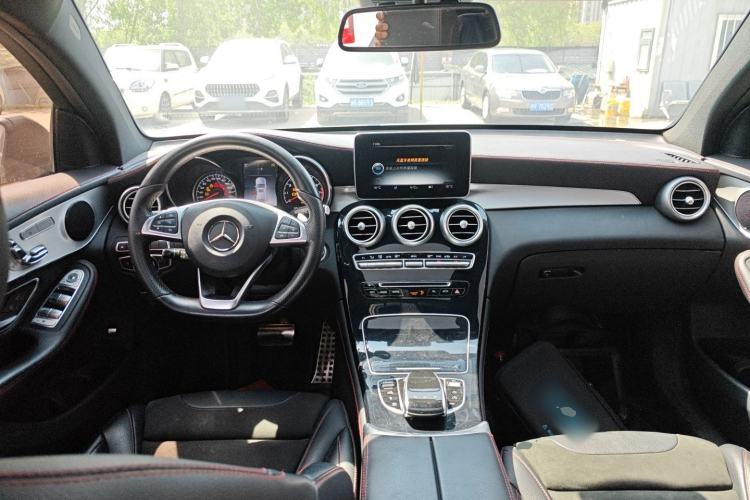 Used Mercedes-Benz GLC Coupe AMG 2017 AMG GLC 43 4MATIC Coupe SUV Center Console