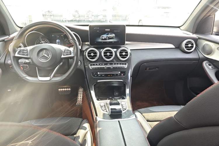 Used Mercedes-Benz GLC Coupe AMG 2017 AMG GLC 43 4MATIC Coupe SUV Center Console