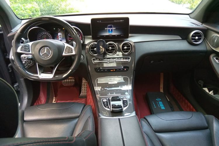 Used Mercedes-Benz GLC Coupe AMG 2017 AMG GLC 43 4MATIC Coupe SUV Special Edition Center Console