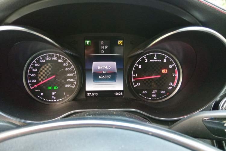 Used Mercedes-Benz GLC Coupe AMG 2017 AMG GLC 43 4MATIC Coupe SUV Special Edition Instrument Cluster