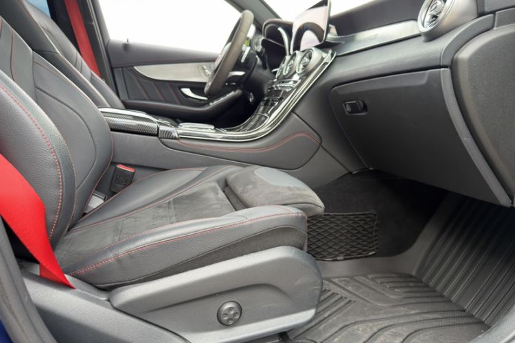 Used Mercedes-Benz GLC Coupe AMG 2017 AMG GLC 43 4MATIC Coupe SUV Interior 2