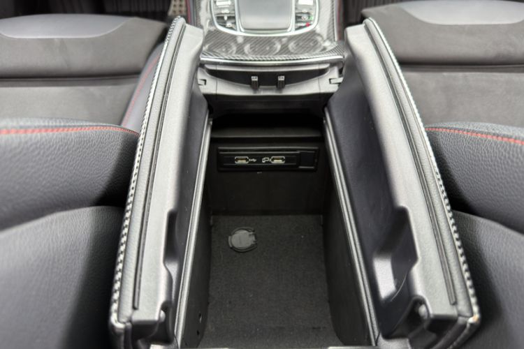 Used Mercedes-Benz GLC Coupe AMG 2017 AMG GLC 43 4MATIC Coupe SUV Interior 6
