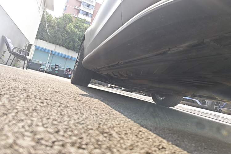 Used Mercedes-Benz GLC Coupe AMG 2017 AMG GLC 43 4MATIC Coupe SUV Left Side Sill