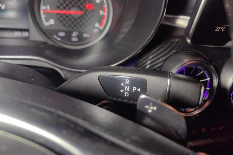 Used Mercedes-Benz GLC Coupe AMG 2017 AMG GLC 43 4MATIC Coupe SUV Gear Lever