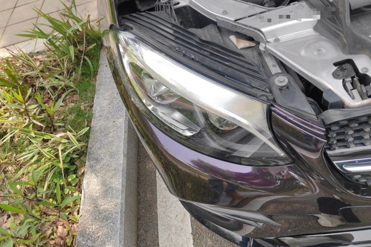 Used Mercedes-Benz GLC Coupe AMG 2017 AMG GLC 43 4MATIC Coupe SUV Right Front Headlight