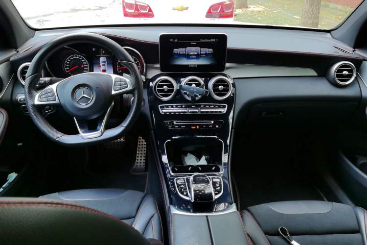 Used Mercedes-Benz GLC Coupe AMG 2017 AMG GLC 43 4MATIC Coupe SUV Center Console