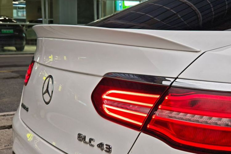 Used Mercedes-Benz GLC Coupe AMG 2017 AMG GLC 43 4MATIC Coupe SUV Exterior 6