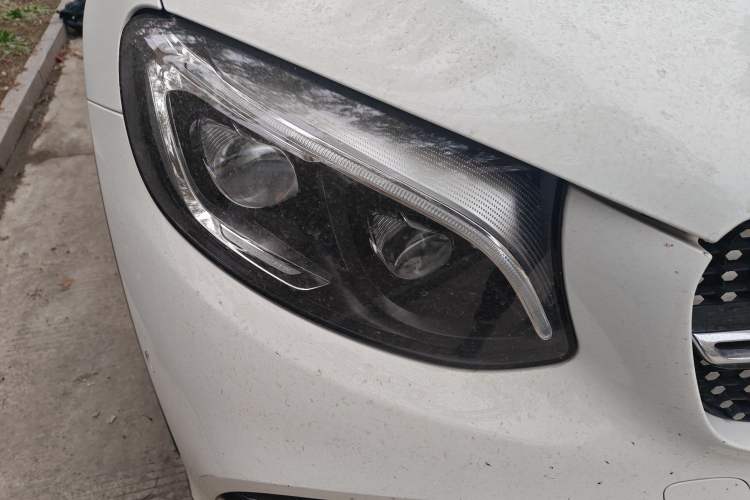 Used Mercedes-Benz GLC Coupe AMG 2017 AMG GLC 43 4MATIC Coupe SUV Right Front Headlight