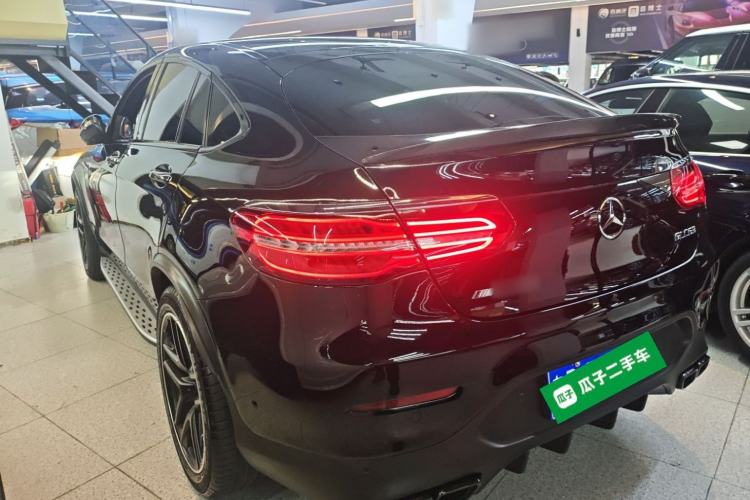Used Mercedes-Benz GLC Coupe AMG 2018 AMG GLC 63 4MATIC+ Coupe SUV Exterior 2