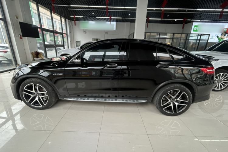 Used Mercedes-Benz GLC Coupe AMG 2018 AMG GLC 63 4MATIC+ Coupe SUV Exterior 3