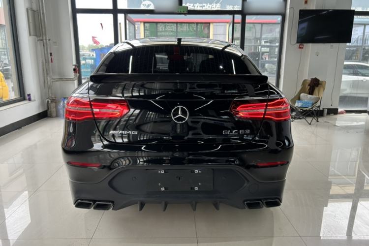 Used Mercedes-Benz GLC Coupe AMG 2018 AMG GLC 63 4MATIC+ Coupe SUV Exterior 3
