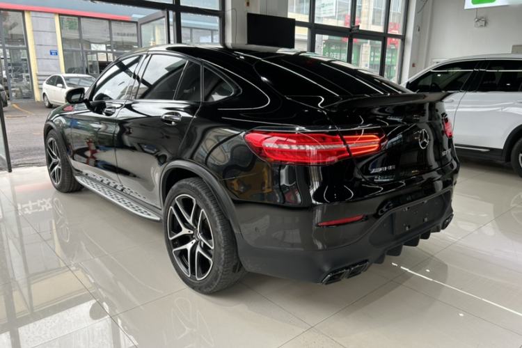 Used Mercedes-Benz GLC Coupe AMG 2018 AMG GLC 63 4MATIC+ Coupe SUV Exterior 5