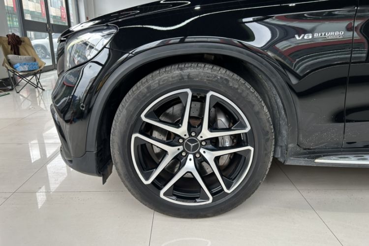 Used Mercedes-Benz GLC Coupe AMG 2018 AMG GLC 63 4MATIC+ Coupe SUV Exterior 8