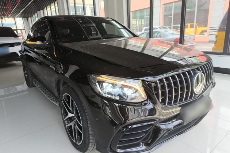 Used Mercedes-Benz GLC Coupe AMG 2018 AMG GLC 63 4MATIC+ Coupe SUV Front Right 45 Deg