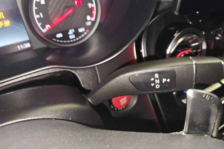 Used Mercedes-Benz GLC Coupe AMG 2018 AMG GLC 63 4MATIC+ Coupe SUV Gear Lever