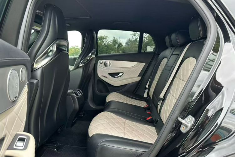 Used Mercedes-Benz GLC Coupe AMG 2018 AMG GLC 63 S 4MATIC+ Coupe SUV Interior 5