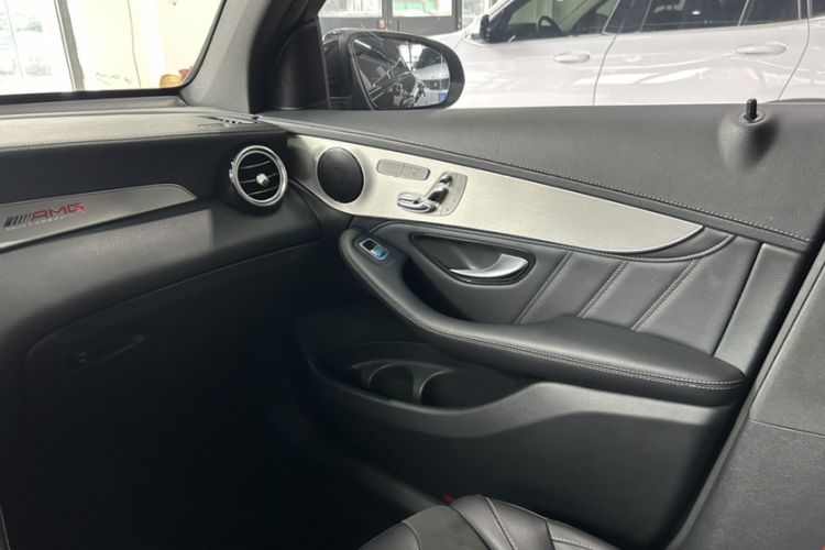 Used Mercedes-Benz GLC Coupe AMG 2018 AMG GLC 63 4MATIC+ Coupe SUV Interior 5