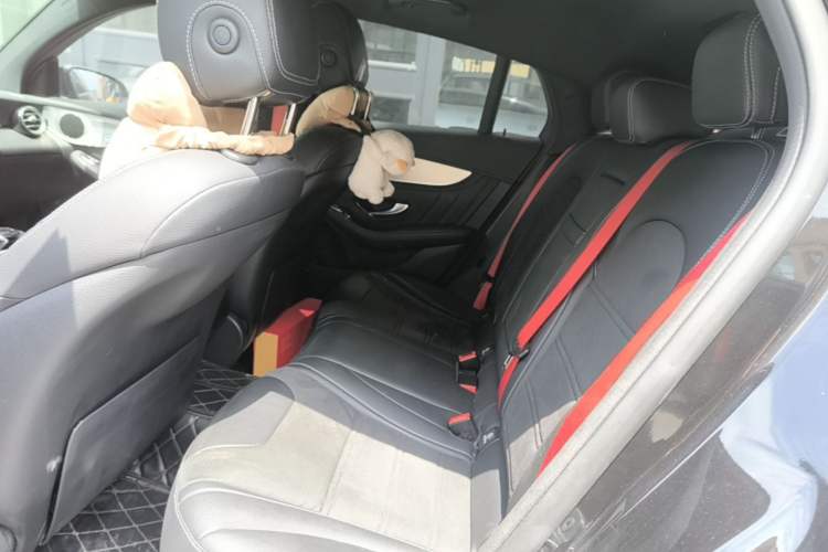 Used Mercedes-Benz GLC Coupe AMG 2018 AMG GLC 63 4MATIC+ Coupe SUV Left Rear Seat