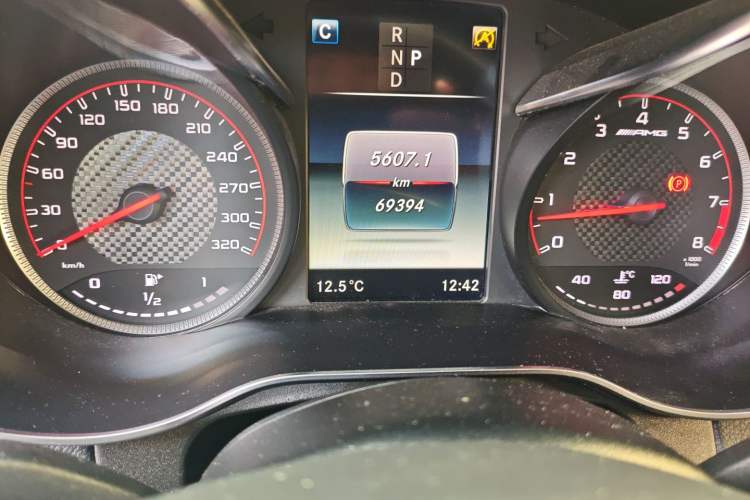 Used Mercedes-Benz GLC Coupe AMG 2018 AMG GLC 63 S 4MATIC+ Coupe SUV Odometer Close Up