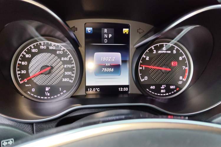 Used Mercedes-Benz GLC Coupe AMG 2018 AMG GLC 63 4MATIC+ Coupe SUV Odometer Close Up