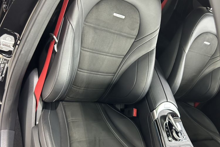 Used Mercedes-Benz GLC Coupe AMG 2018 AMG GLC 63 4MATIC+ Coupe SUV Right Front Seat