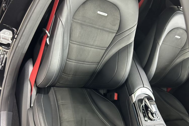 Used Mercedes-Benz GLC Coupe AMG 2018 AMG GLC 63 4MATIC+ Coupe SUV Right Front Seat