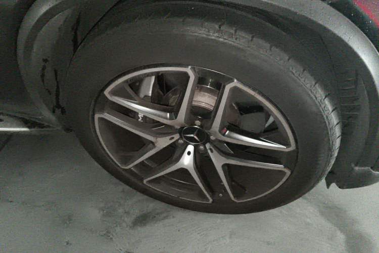 Used Mercedes-Benz GLC Coupe AMG 2018 AMG GLC 63 4MATIC+ Coupe SUV Right Front Wheel Hub