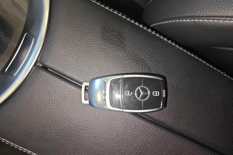 Used Mercedes-Benz GLC Coupe AMG 2018 AMG GLC 63 4MATIC+ Coupe SUV Vehicle Key