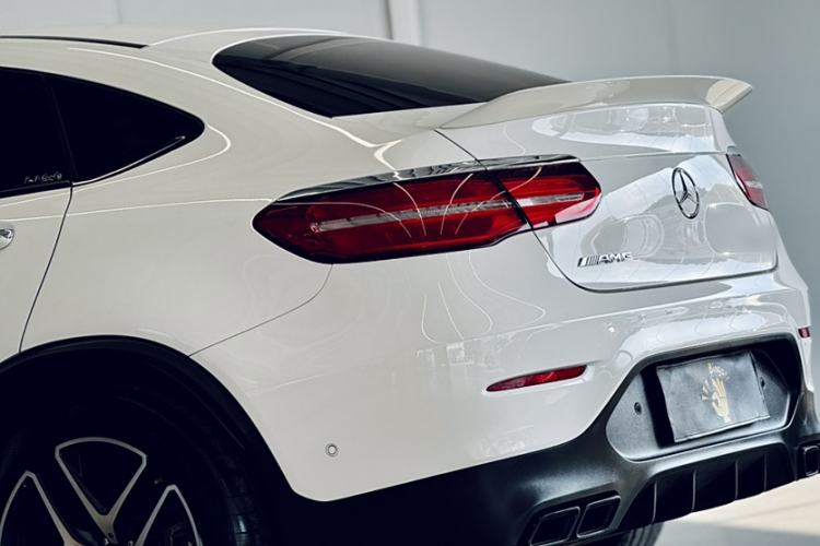 Used Mercedes-Benz GLC Coupe AMG 2018 AMG GLC 63 4MATIC+ Coupe SUV Exterior 1