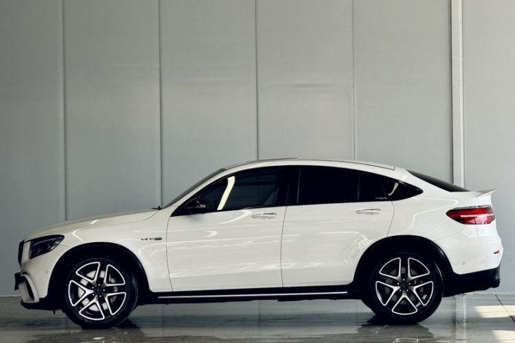 Used Mercedes-Benz GLC Coupe AMG 2018 AMG GLC 63 4MATIC+ Coupe SUV Exterior 11