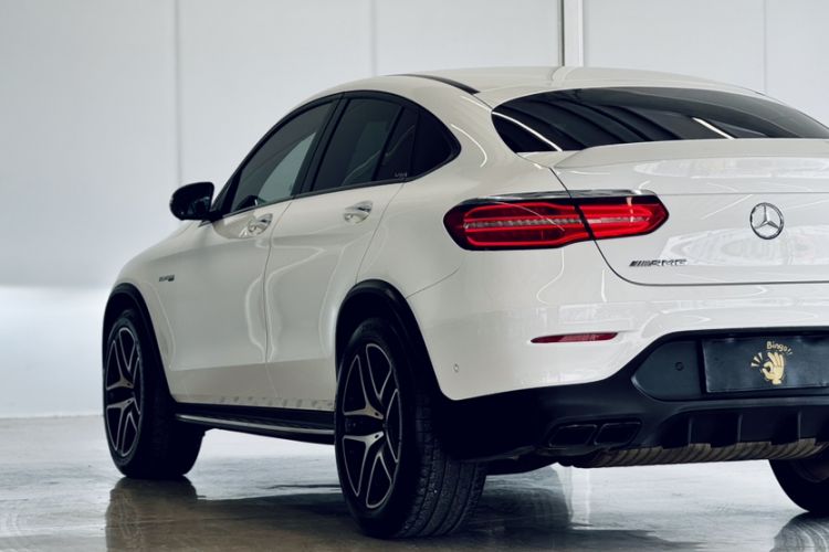 Used Mercedes-Benz GLC Coupe AMG 2018 AMG GLC 63 4MATIC+ Coupe SUV Exterior 6