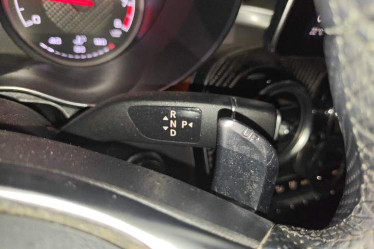 Used Mercedes-Benz GLC Coupe AMG 2018 AMG GLC 63 4MATIC+ Coupe SUV Gear Lever