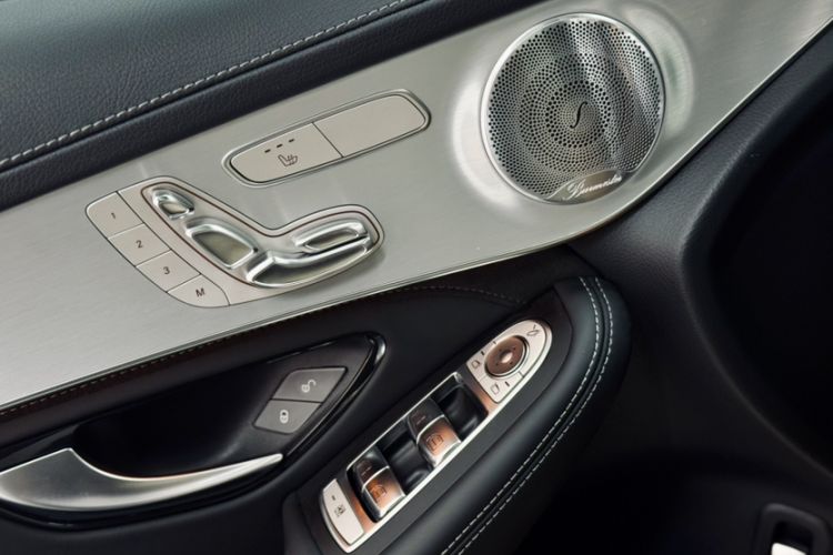Used Mercedes-Benz GLC Coupe AMG 2018 AMG GLC 63 4MATIC+ Coupe SUV Interior 5
