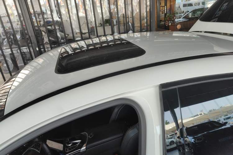 Used Mercedes-Benz GLC Coupe AMG 2018 AMG GLC 63 4MATIC+ Coupe SUV Roof