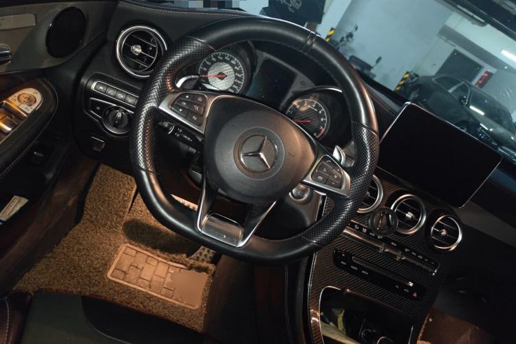 Used Mercedes-Benz GLC Coupe AMG 2018 AMG GLC 63 4MATIC+ Coupe SUV Steering Wheel