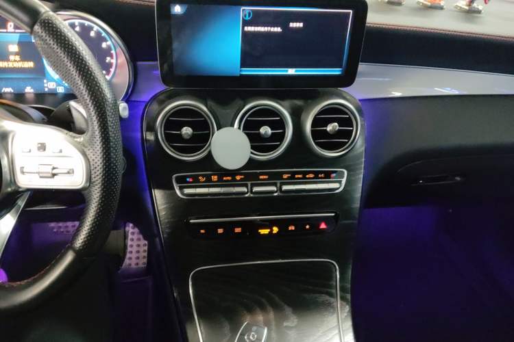 Used Mercedes-Benz GLC Coupe AMG 2020 AMG GLC 43 4MATIC Coupe SUV Audio And AC Panel
