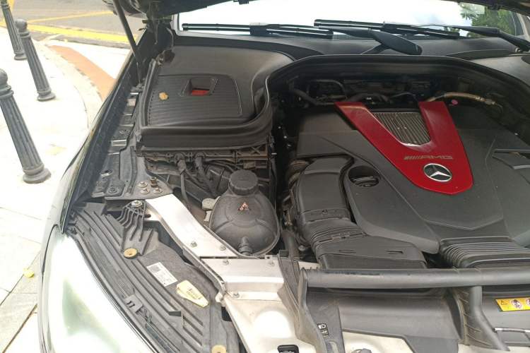 Used Mercedes-Benz GLC Coupe AMG 2020 AMG GLC 43 4MATIC Coupe SUV Engine Bay Right