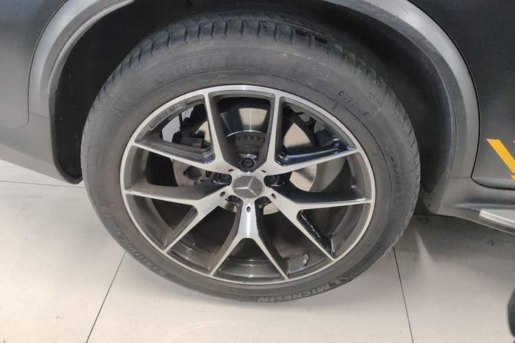 Used Mercedes-Benz GLC Coupe AMG 2020 AMG GLC 43 4MATIC Coupe SUV Exterior 4