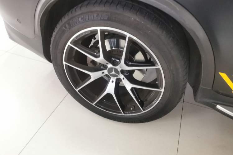 Used Mercedes-Benz GLC Coupe AMG 2020 AMG GLC 43 4MATIC Coupe SUV Exterior 8