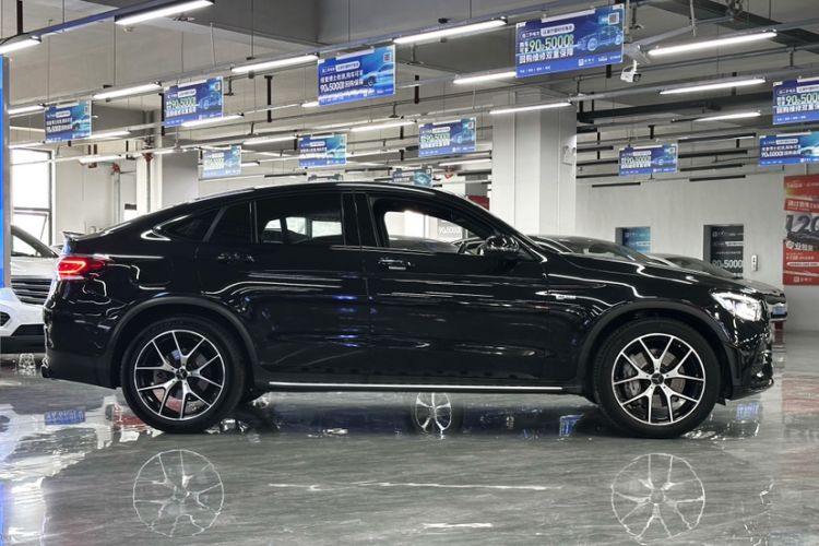 Used Mercedes-Benz GLC Coupe AMG 2020 AMG GLC 43 4MATIC Coupe SUV Exterior 8