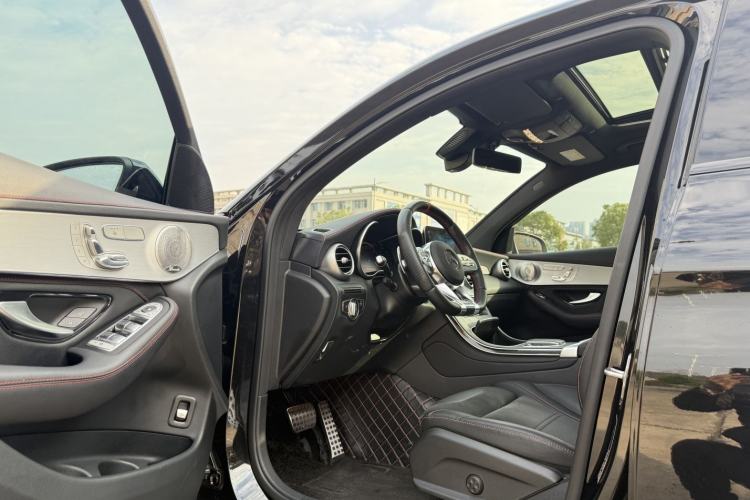 Used Mercedes-Benz GLC Coupe AMG 2020 AMG GLC 43 4MATIC Coupe SUV Interior 1