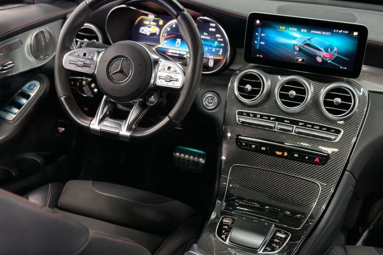 Used Mercedes-Benz GLC Coupe AMG 2020 AMG GLC 43 4MATIC Coupe SUV Interior 1