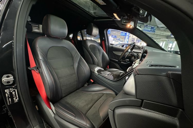 Used Mercedes-Benz GLC Coupe AMG 2020 AMG GLC 43 4MATIC Coupe SUV Interior 5