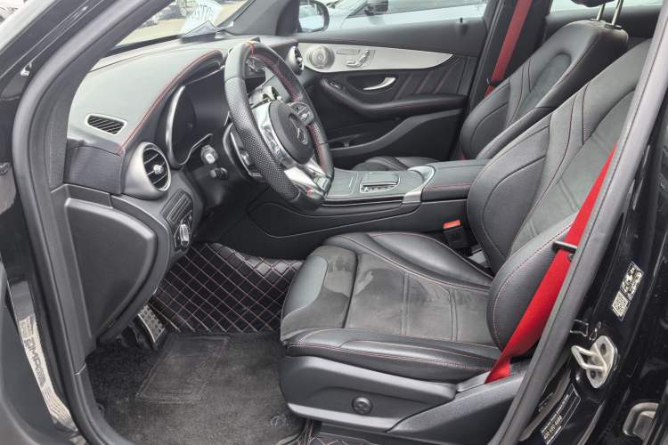 Used Mercedes-Benz GLC Coupe AMG 2020 AMG GLC 43 4MATIC Coupe SUV Interior 8