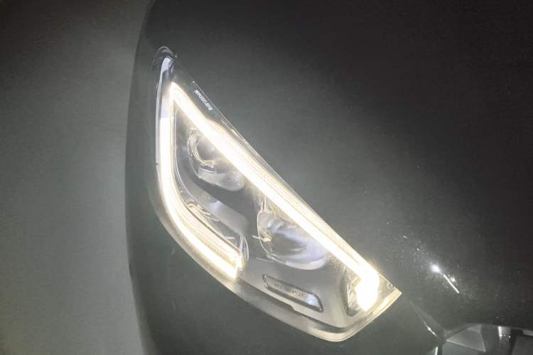 Used Mercedes-Benz GLC Coupe AMG 2020 AMG GLC 43 4MATIC Coupe SUV Right Front Headlight
