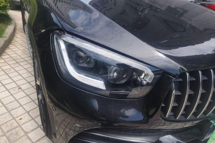 Used Mercedes-Benz GLC Coupe AMG 2020 AMG GLC 43 4MATIC Coupe SUV Right Front Headlight