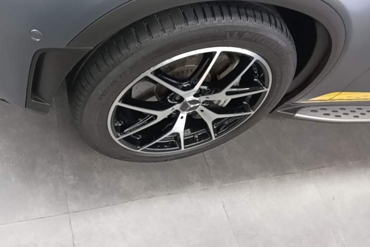 Used Mercedes-Benz GLC Coupe AMG 2020 AMG GLC 43 4MATIC Coupe SUV Left Front Wheel Hub
