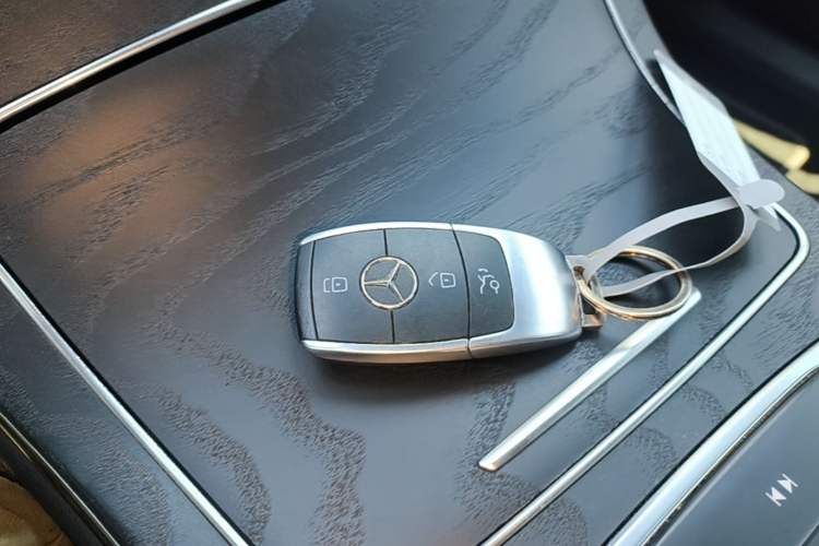 Used Mercedes-Benz GLC Coupe AMG 2020 AMG GLC 43 4MATIC Coupe SUV Vehicle Key