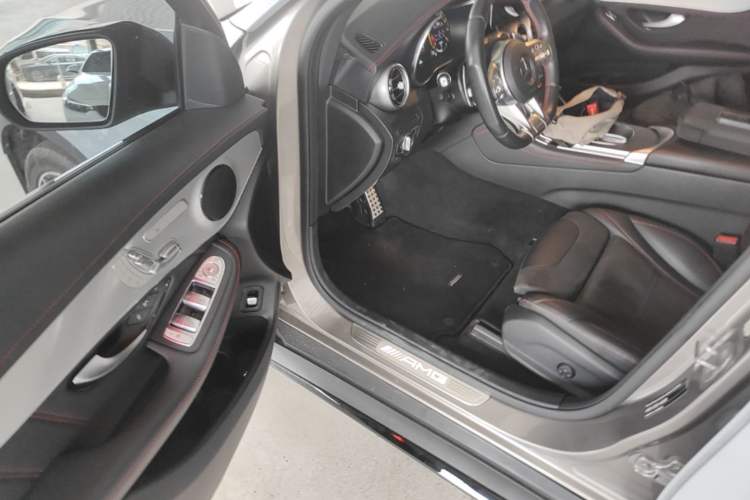 Used Mercedes-Benz GLC Coupe AMG 2020 AMG GLC 43 4MATIC Coupe SUV Driver Seat
