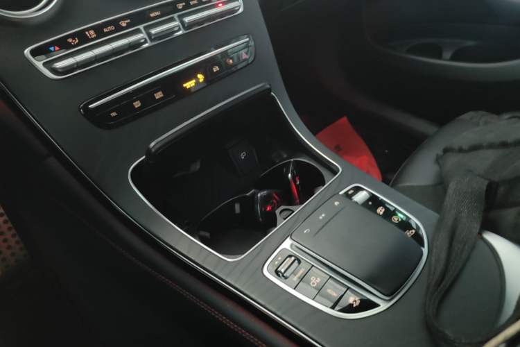 Used Mercedes-Benz GLC Coupe AMG 2020 AMG GLC 43 4MATIC Coupe SUV Gear Lever